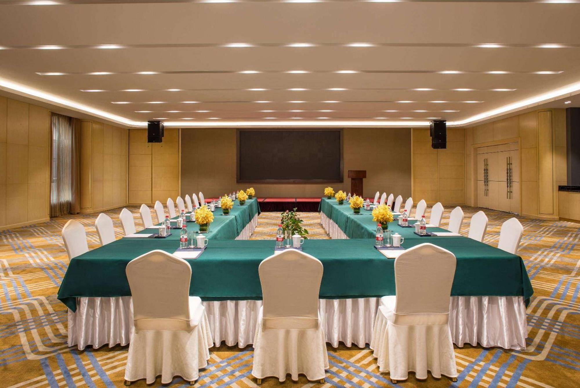 Wyndham Hangzhou East Exterior photo