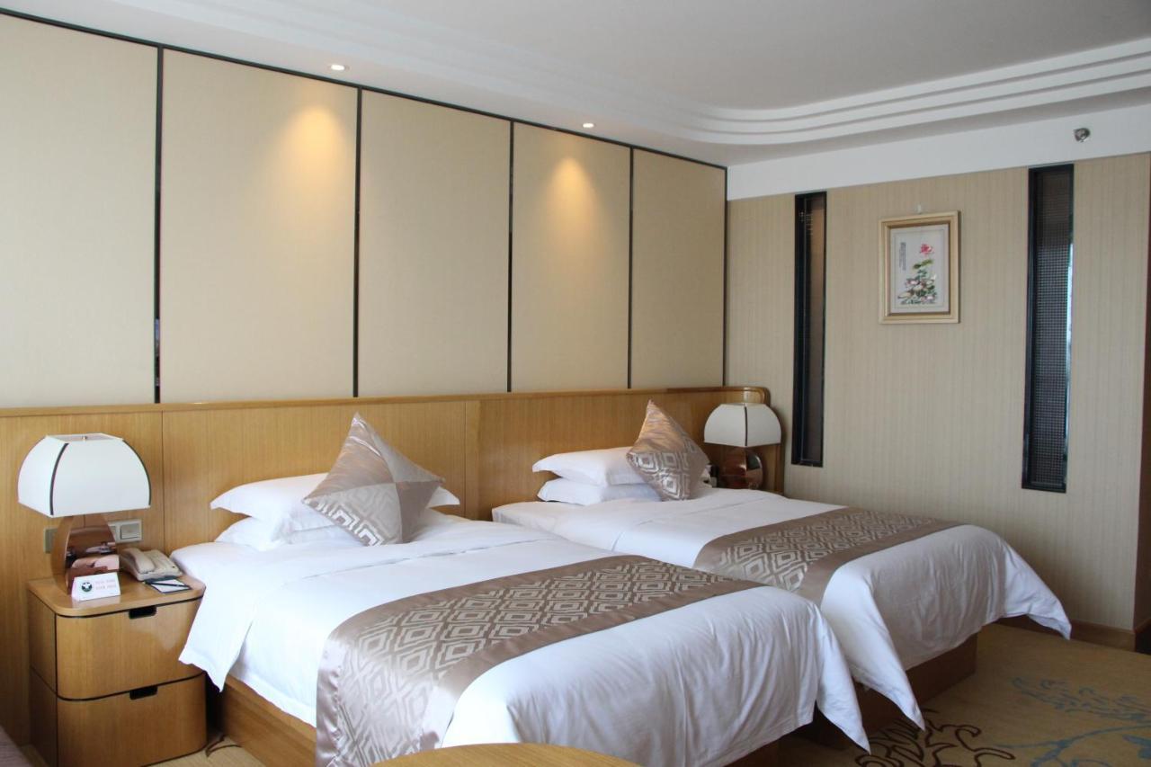 Wyndham Hangzhou East Exterior photo